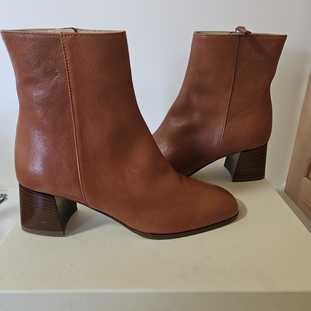 M Gemi Cristina Tan Leather Ankle Boots In Saddle